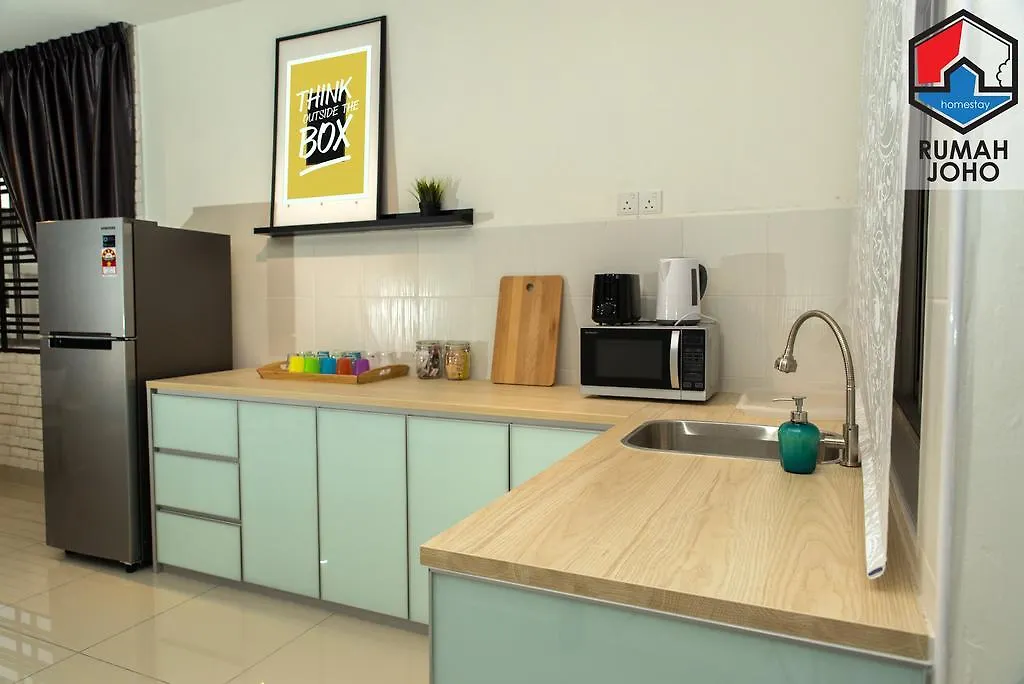 Kampong Telok Serdang Al-Baik Homestay By Rumah Joho