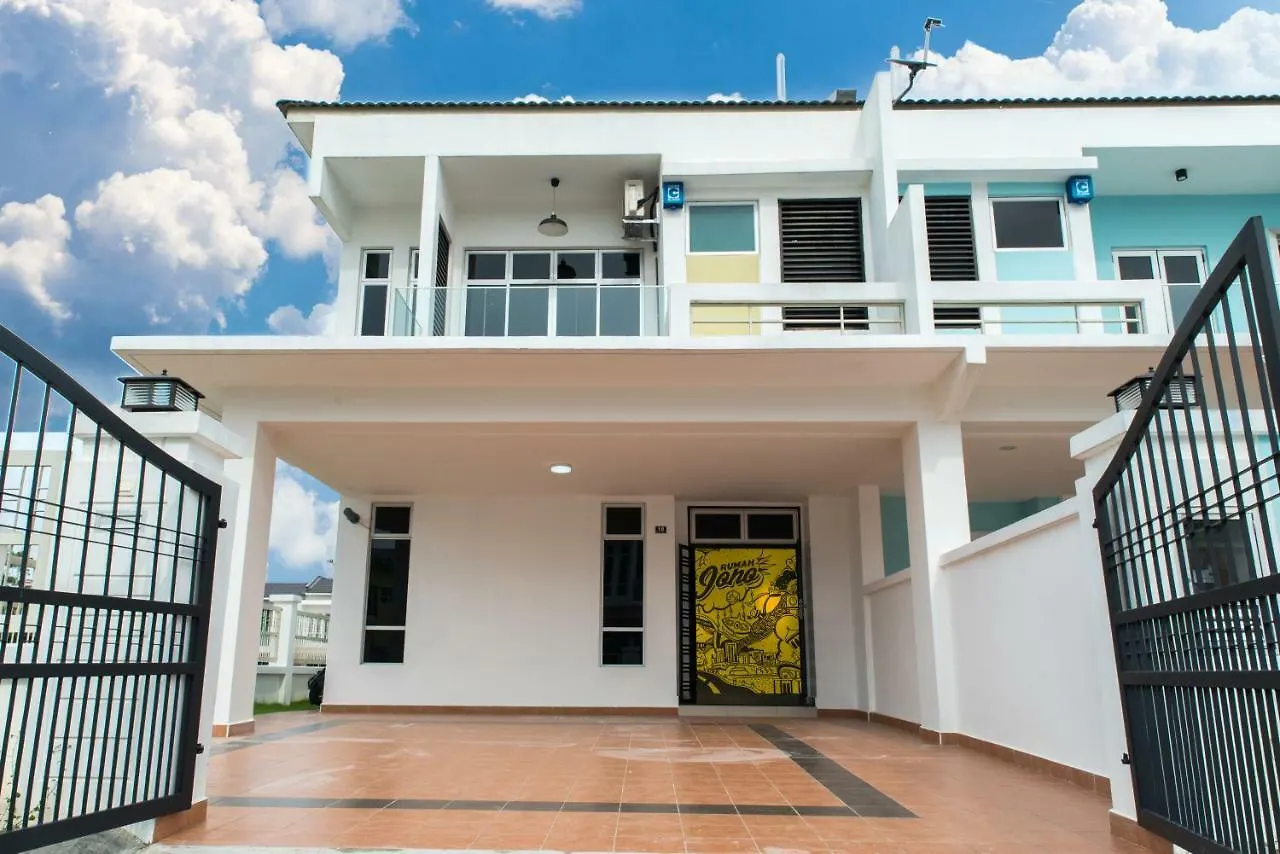 Kampong Telok Serdang Al-Baik Homestay By Rumah Joho 0*, Kampong Telok Serdang מלזיה